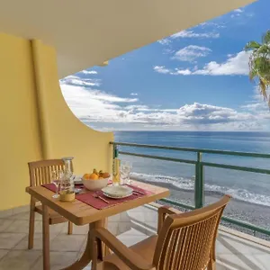 Tranquil Beachside - Atlantic Gardens Appartement